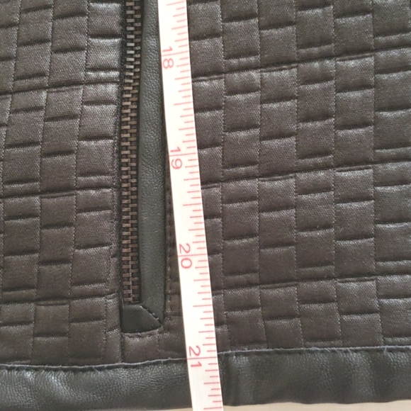 Lord &Taylor Black  Jacket 10 EUC - Picture 9 of 11